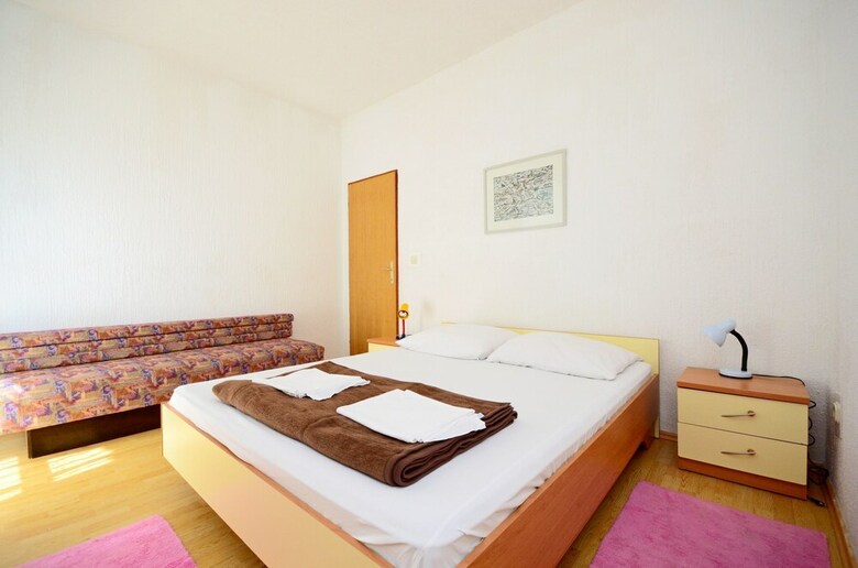 Apartments Marinko