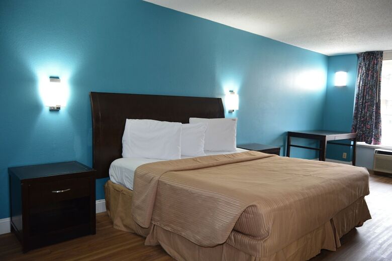 Motel Oyo Hotel Cleveland, Tn