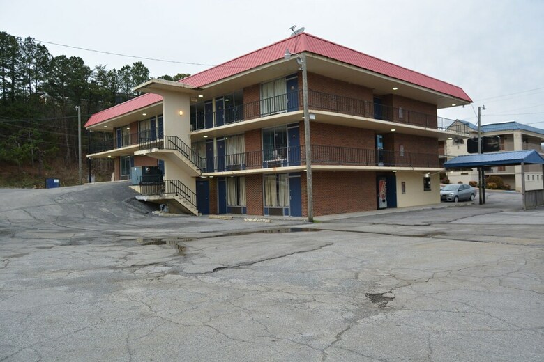 Motel Oyo Hotel Cleveland, Tn