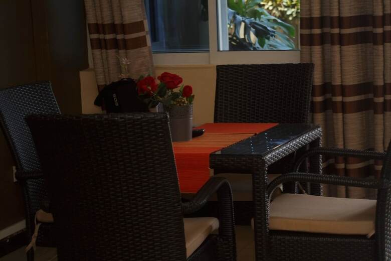 Hotel Karibu Bb Suites