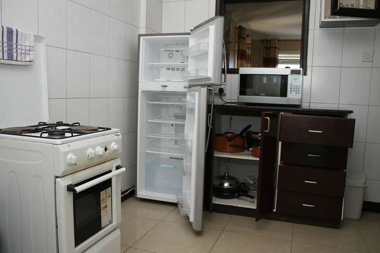 Hotel Karibu Bb Suites