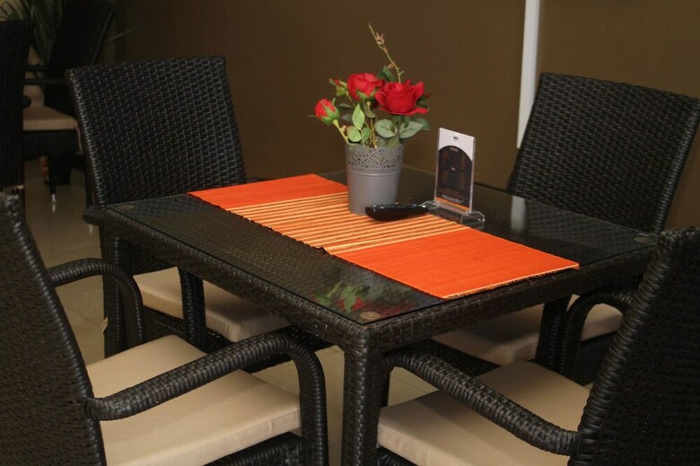 Hotel Karibu Bb Suites