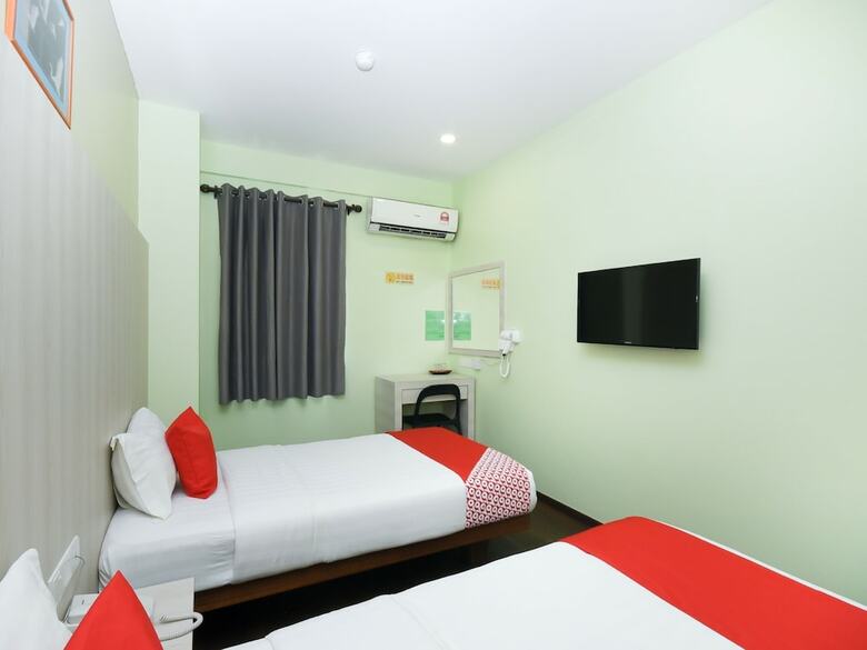 Hotel Oyo 43990 Sunshine Inn