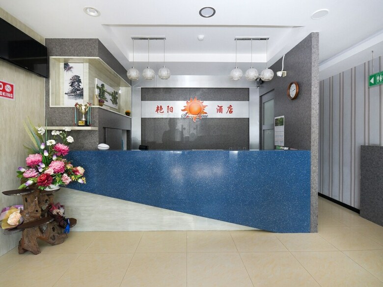 Hotel Oyo 43990 Sunshine Inn