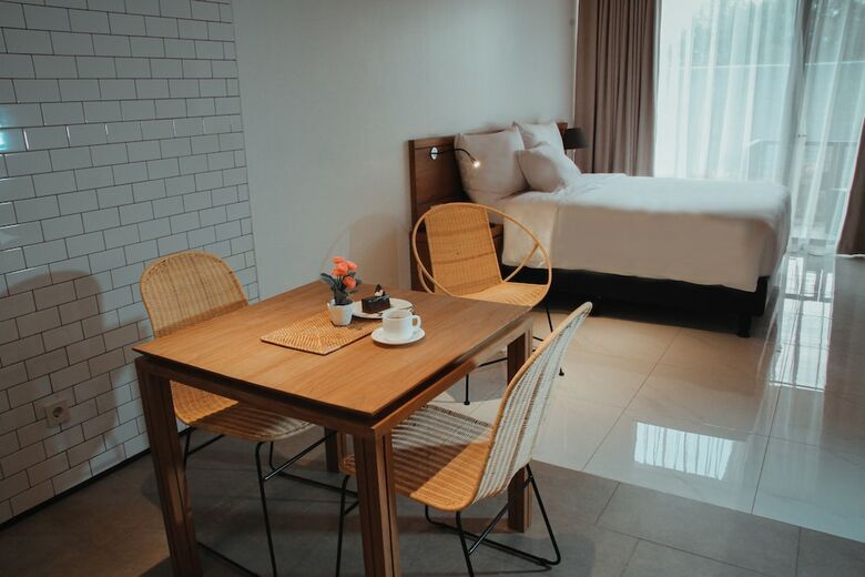 Aparthotel Nagomi Suites