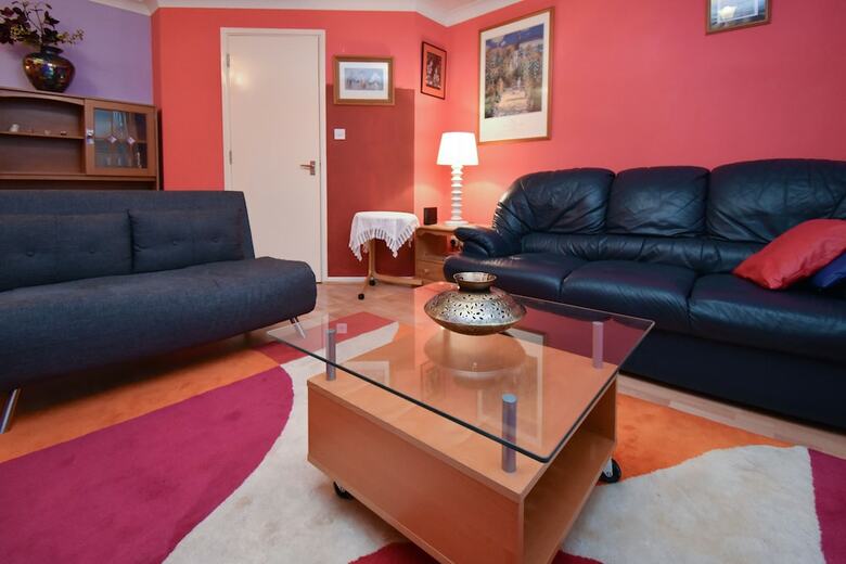 Apartamentos Large 3 Bed Sleep 6 Central Mk