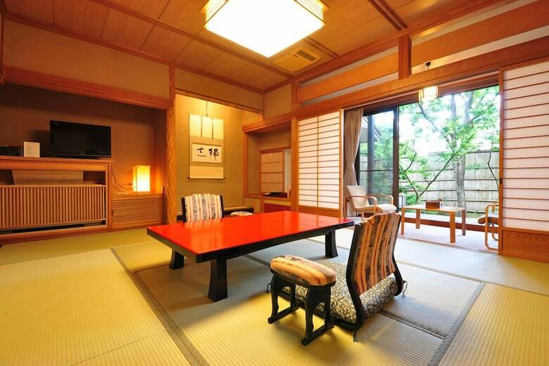 Koshinoyado Takashimaya