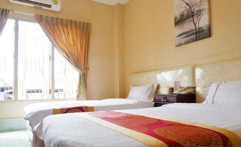 Lyly Hotel