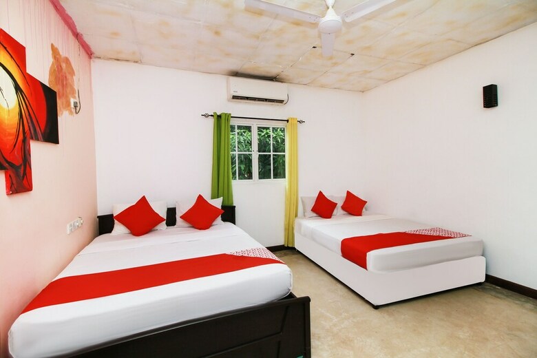 Oyo 242 Dhanamuthu Hotel And Banquets