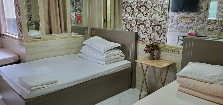 Hi Hotel - Guest House