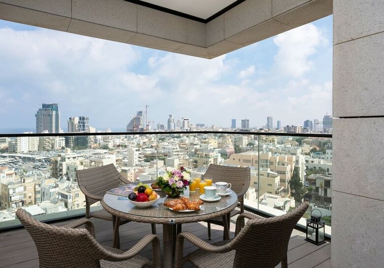 Apartamento Elegant 3br In White City By Holyguest