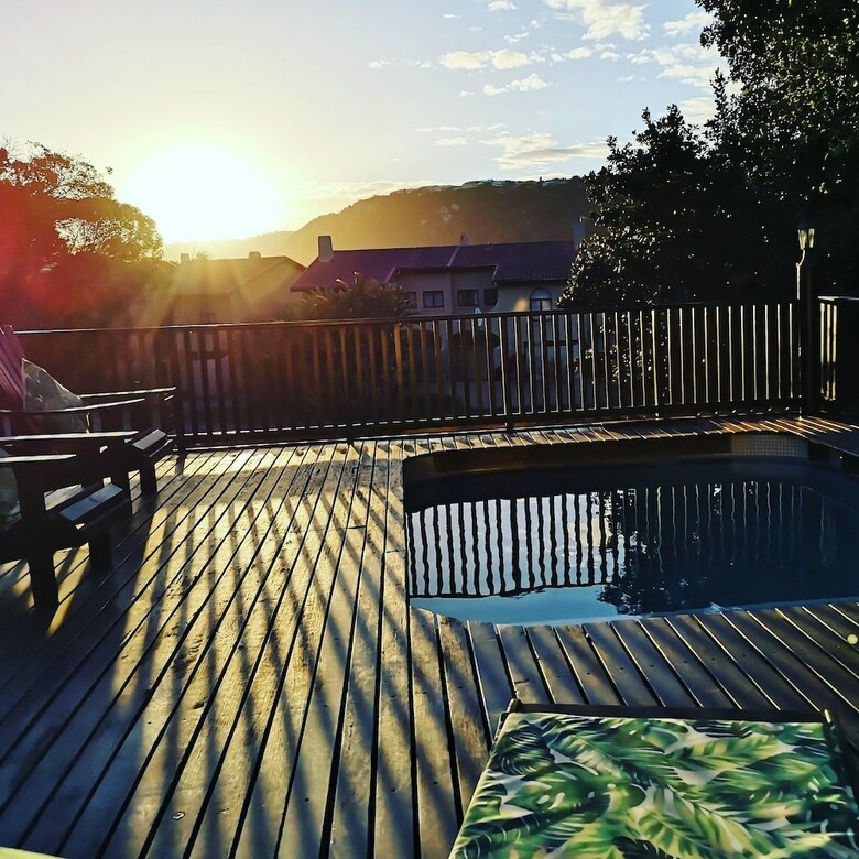 Hotel Bliss In The Bay