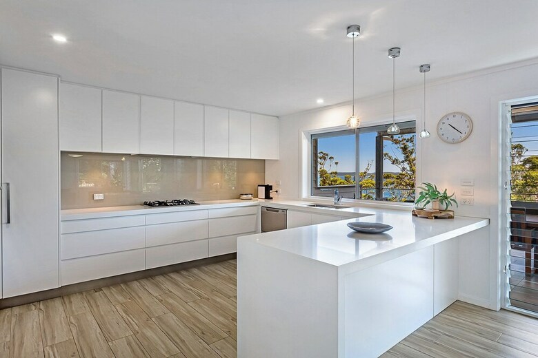 Apartamentos The Zenith, 9 Joleen Cresent