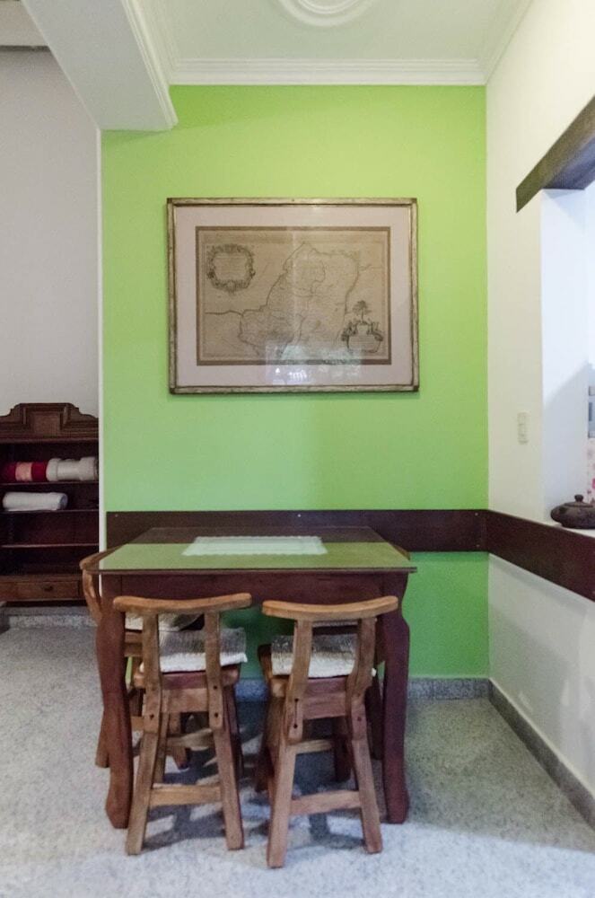 Apartamentos Cozy Studios Near Shopping Del Sol