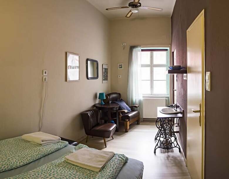 Santico Art Hotel And Hostel