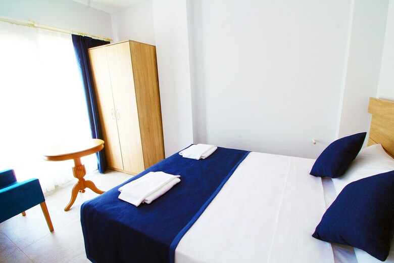 Bed & Breakfast My Bitez Suites Otel