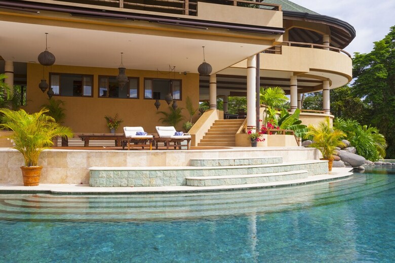 Villa Nimbu