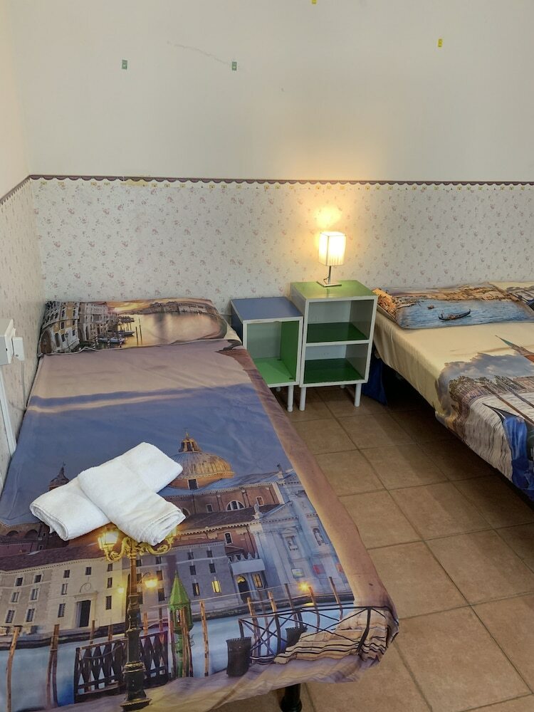 Bed & Breakfast Pavarotti House