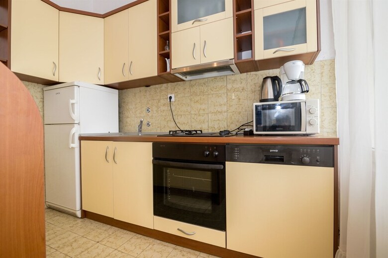 Apartments Kuli?