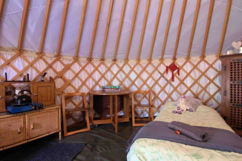 Cabana Ancient Woodland Retreat
