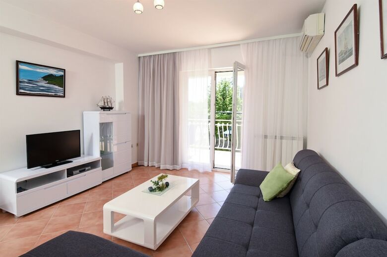 Apartments Marijana