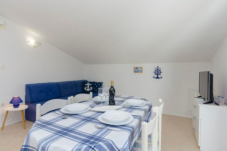 Apartments Snjezana