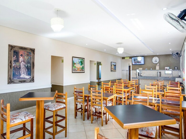 Oyo Hotel Dayse