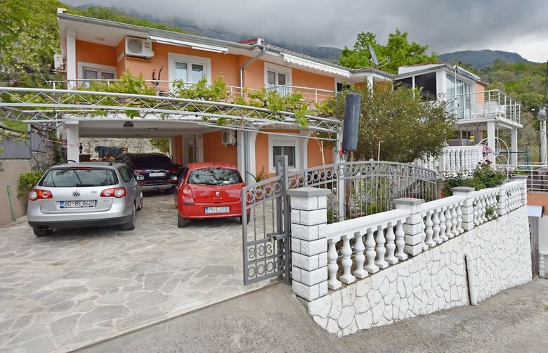 Apartments Siljak