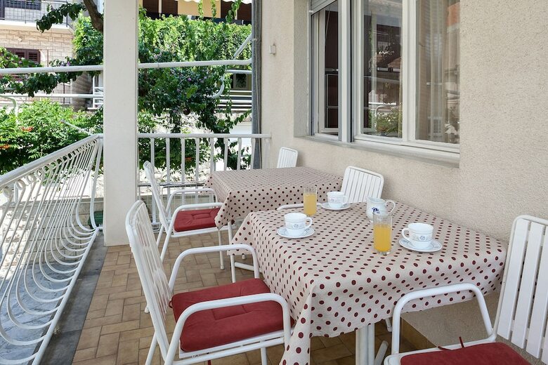 Apartments Lidija