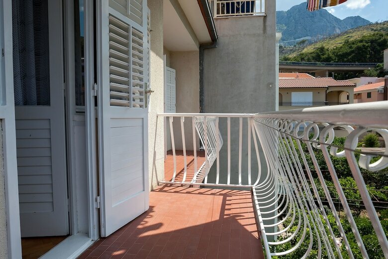 Apartments Lidija