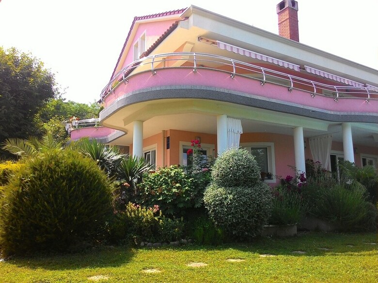 Apartments Josip