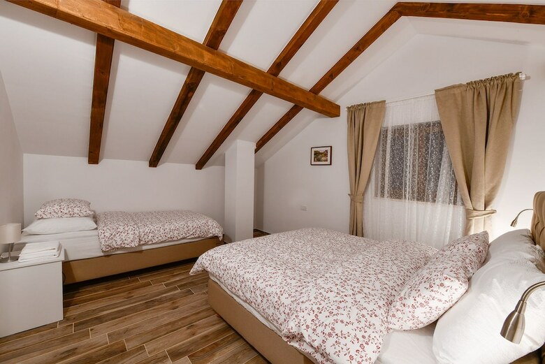 House Villas Joja