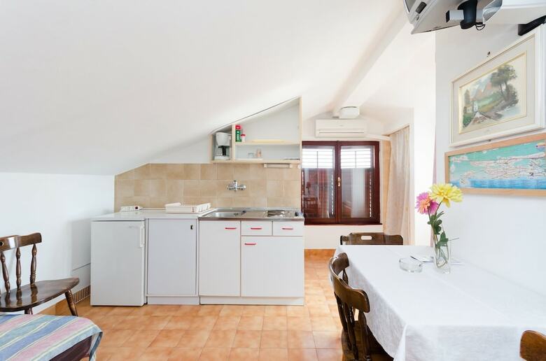 Apartments Rozaria
