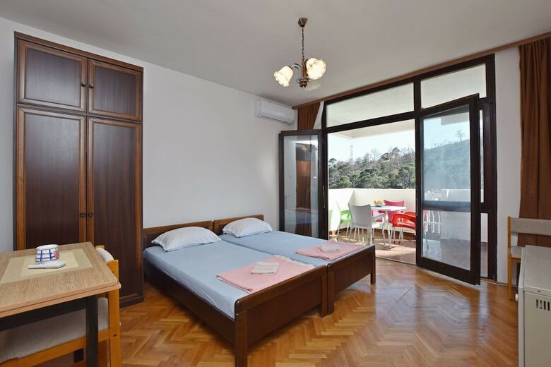 Apartment Dedic