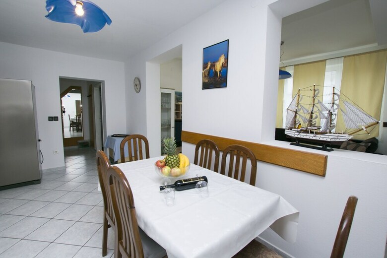 Apartments Neno