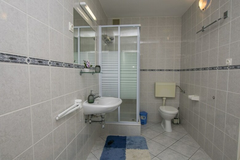 Apartments Neno