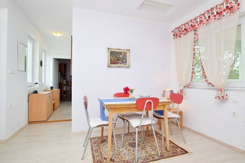 Apartment UNA