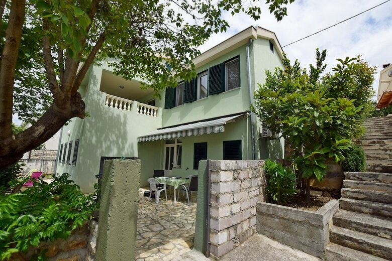 Apartment UNA