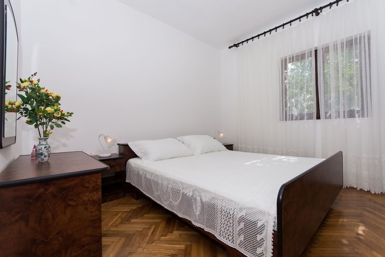Apartment Ljube