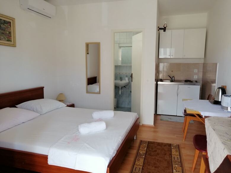Apartments Emmas Studio