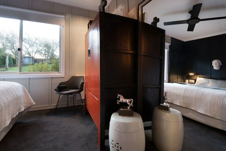 Harts Lane Beaux Haus