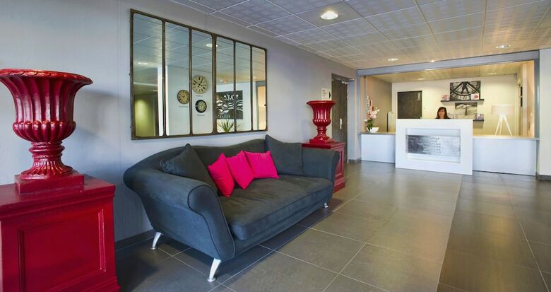 Residencia T�n�o Apparthotel Bordeaux-m�rignac