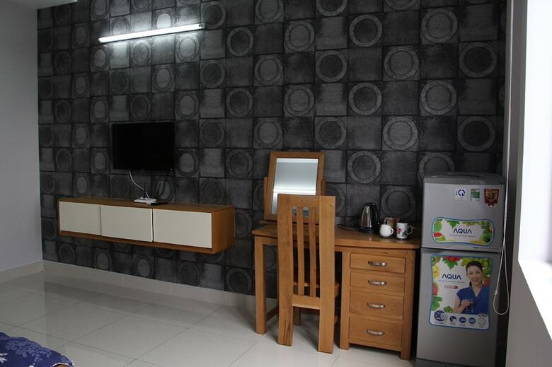 Aparthotel Airport Apartments Anc