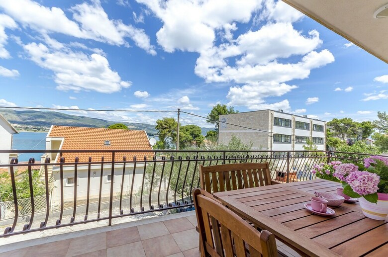 Apartments Toma