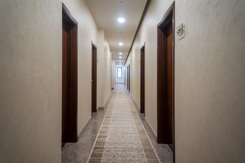 Hotel Royal Plus