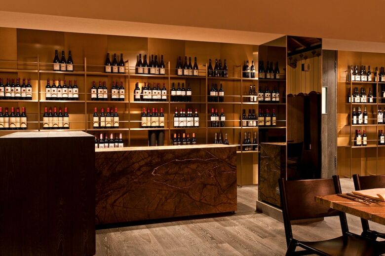 Alexander Charme Hotel