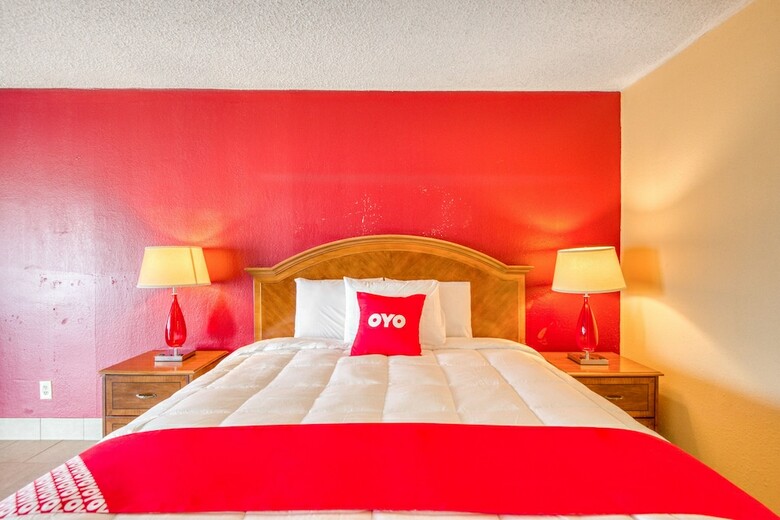 Oyo Hotel Jackson Fairgrounds I-55