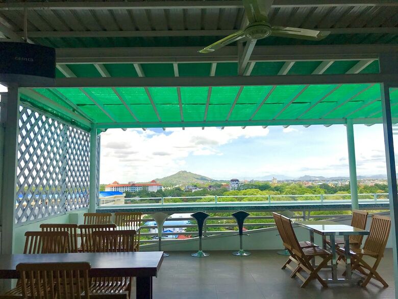 Hotel Mandalay Hill View Inn