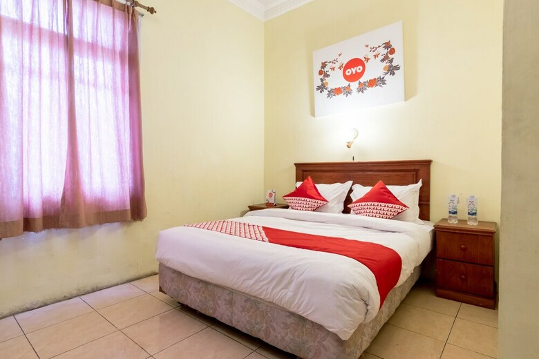 Oyo 1030 Hotel Bumi Asih