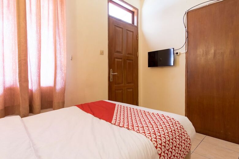 Oyo 1030 Hotel Bumi Asih